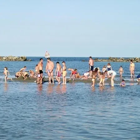 Ferienwohnung Fuer 6 Personen Ca 48 Qm In Lido Delle Nazioni, Adriakueste Italien Podelta *