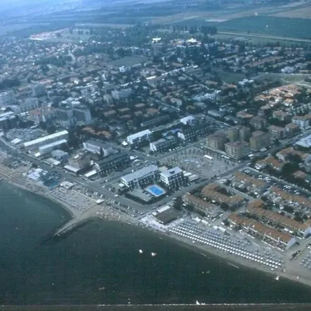 Ferienwohnung Fuer 6 Personen Ca 48 Qm In Lido Delle Nazioni, Adriakueste Italien Podelta *